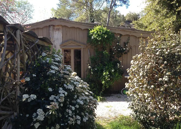 Cabane De La Leque